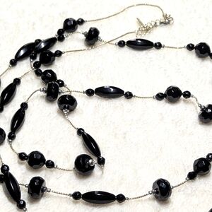 Jennifer Lopez Y2K Elegant Black Beaded Necklace